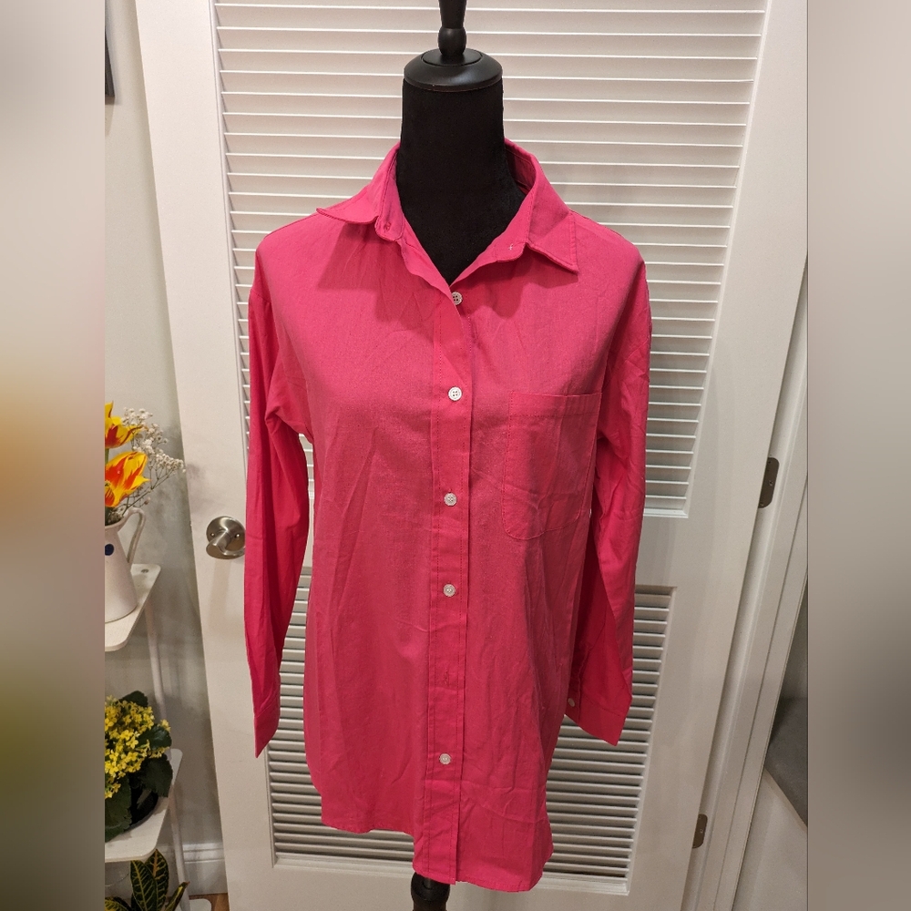Women's Size MEDIUM Shirt New
